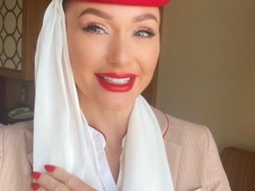阿联酋航空公司的空姐帽子好特别